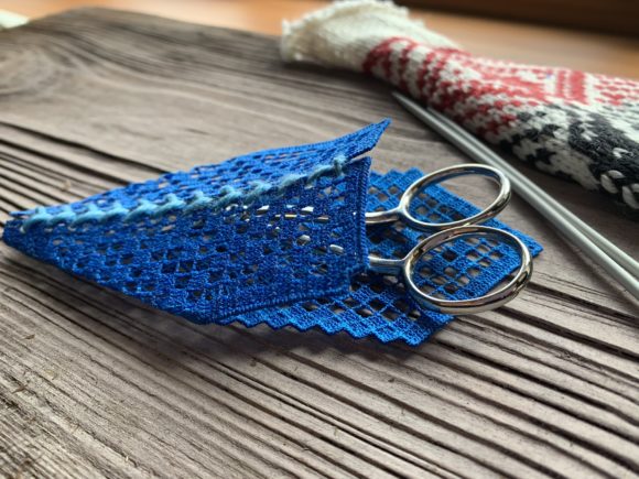 Scissor Case: A Charming Embroidery Gift for Mom & Grandma
